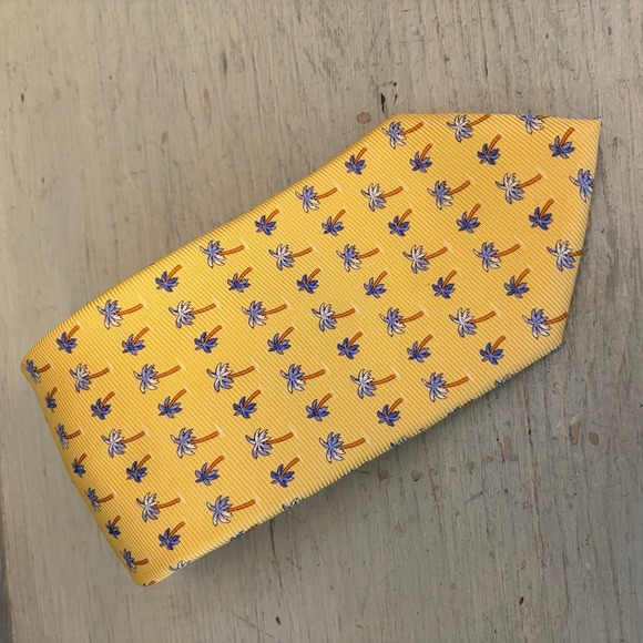 Tommy Hilfiger 100% Silk Yellow Palm Tree Traditional Tie Good Condition - Picture 2 of 4